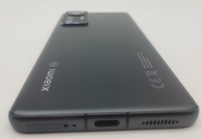 Купити Xiaomi 12 8/128gb Б/У
