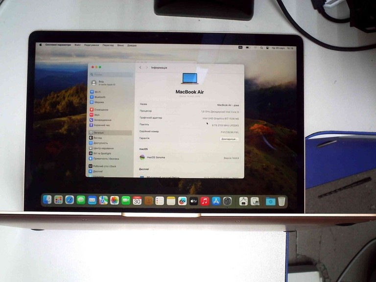 Объявление Apple macbook air a1932 13,3" core i5 1,6ghz/ram8gb/ssd128gb/intel uhd graphics 617 Б/У
