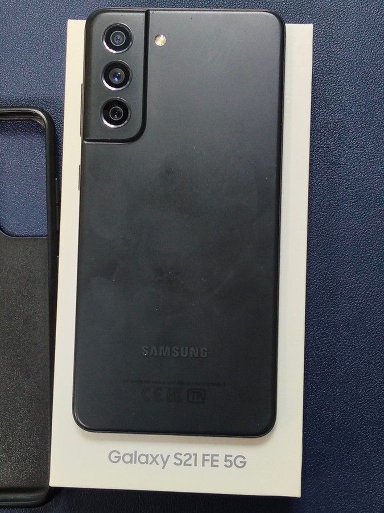 Объявление Samsung galaxy s21 fe 5g 8/256gb sm-g990b2 Б/У