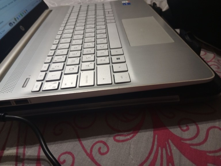 HP 15s-fq5 Код:null. Изображение 5