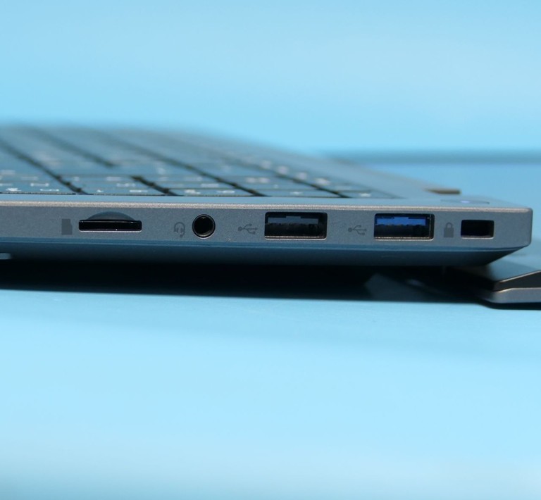 MEDION 15.6" i5-13gen / 32GB RAM / 1TB SSD. • Швидкісний • Ідеал з Європи. Код:null. Изображение 4