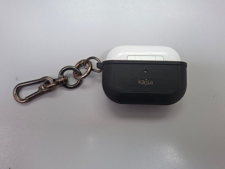 Оголошення Apple airpods pro 2nd generation with magsafe charging case usb-c Б/У