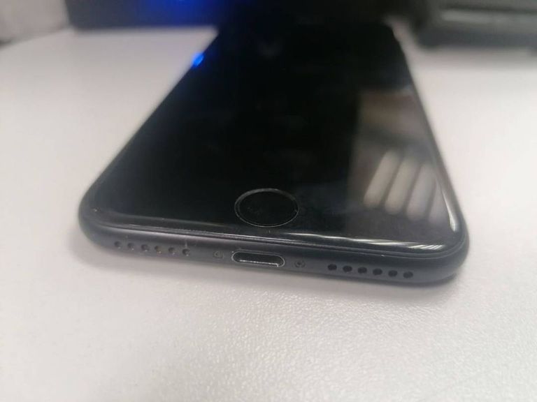 Apple iphone 7 32gb Код:01-19065729. Изображение 5