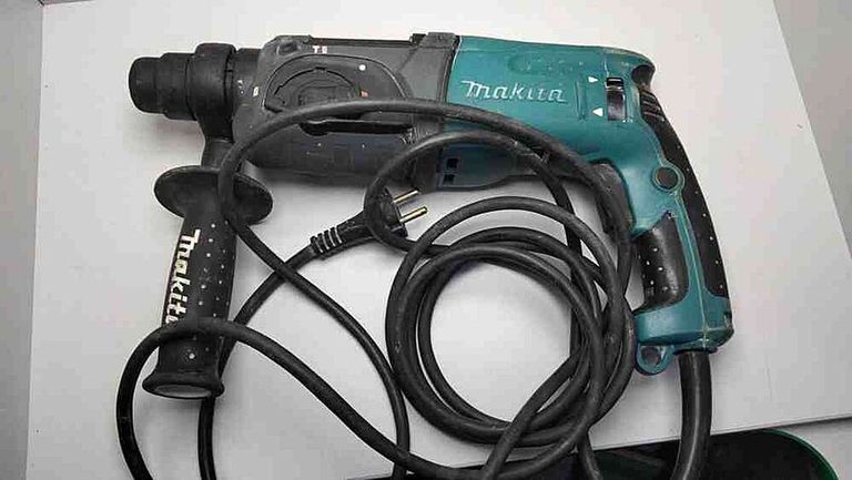 Makita HR2470