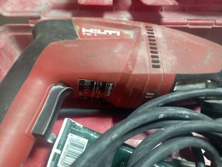 Hilti te 1