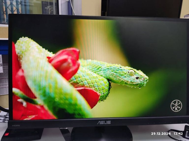 Дешиво Asus vc239h с ломбарда