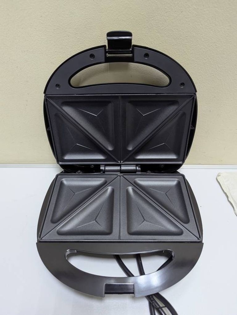 Распродажа Grunhelm gsm711, продавец Техноскарб