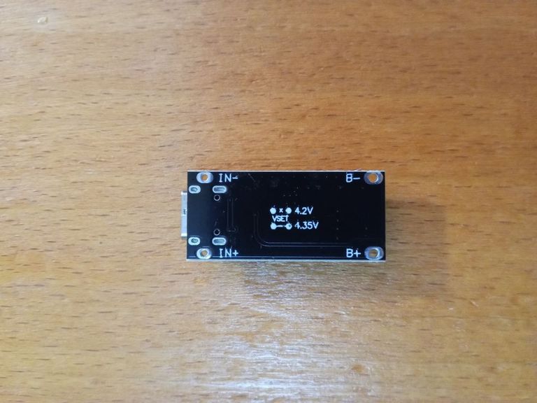 Дешево ІР 2312 3А з ломбарду