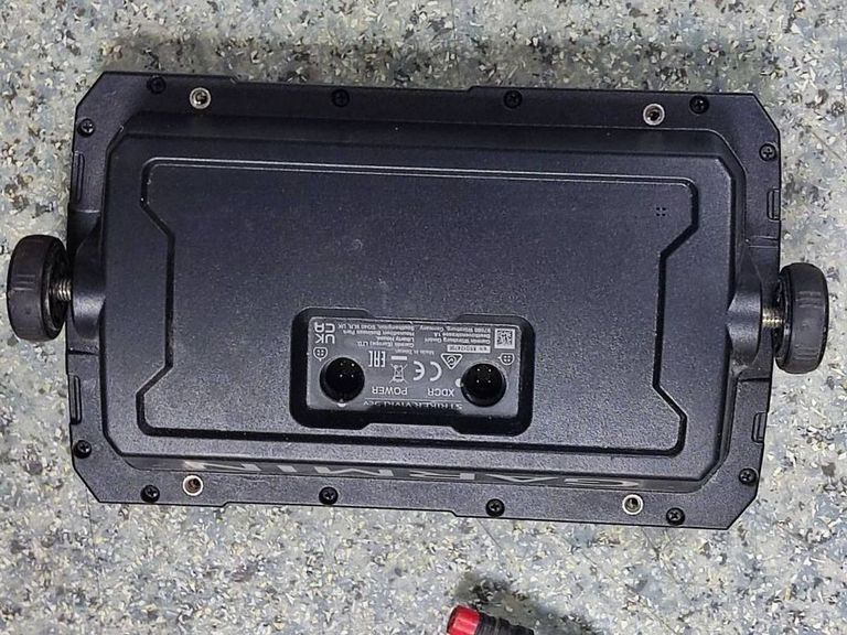 Оголошення Garmin striker vivid 5cv Б/У