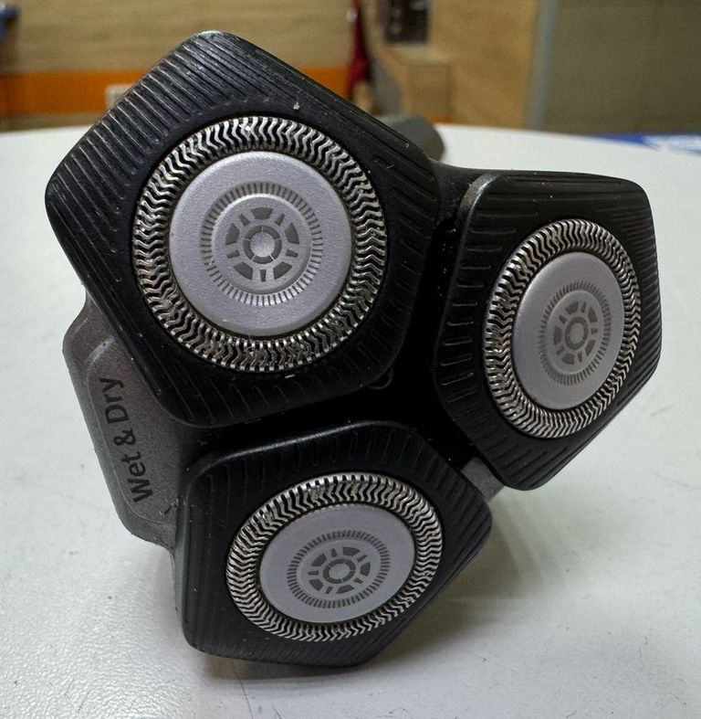 Оголошення Philips Shaver series 5000 S5587/10 Б/У