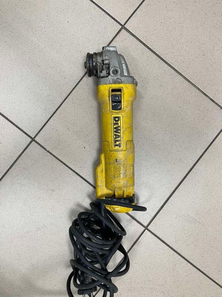 Купити Dewalt DWE4217 Б/У
