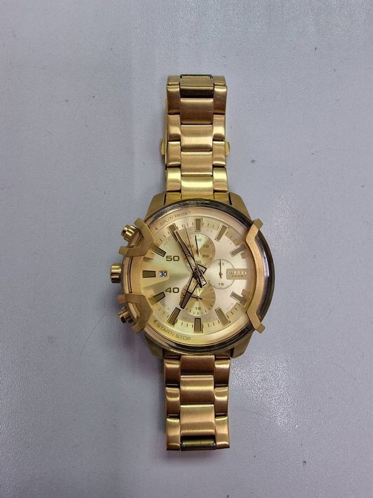 Купити Diesel dz-4573 Б/У