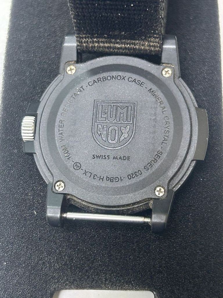Оголошення Luminox xs 0337 Б/У