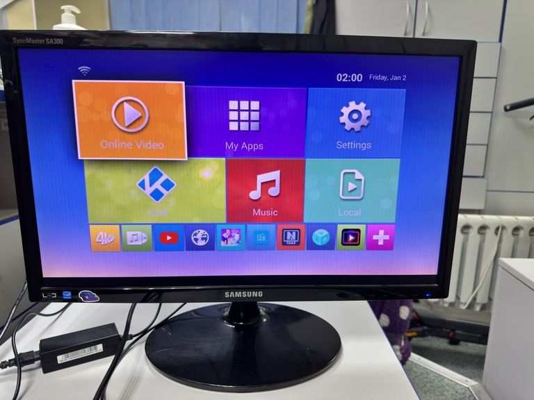 Купить Samsung s22a300 Б/У