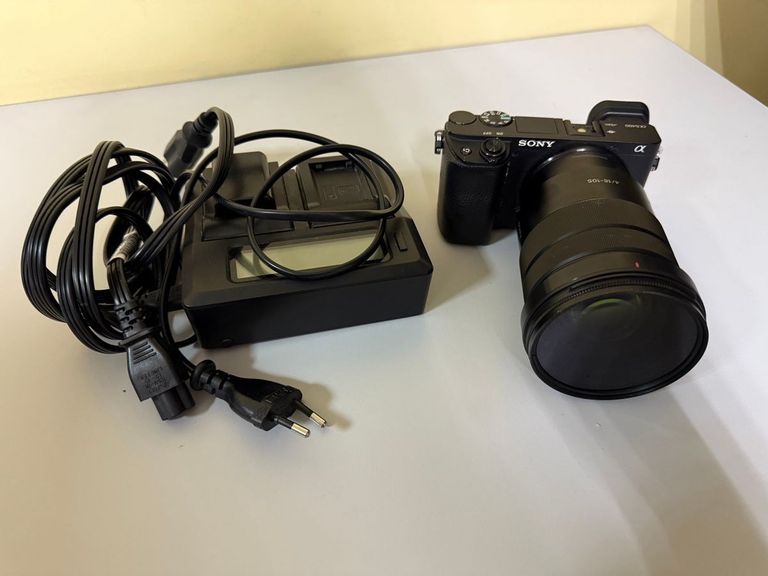 Sony alpha a6400 + selp18105g Код:01-200745772. Изображение 7