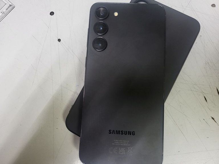 Дешево Samsung galaxy s23 plus sm-s916b 8/512gb з ломбарду
