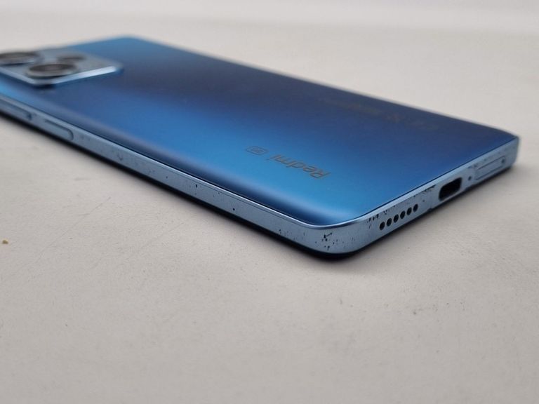 Распродажа Xiaomi Redmi Note 12 Pro+ 5G 8/256GB Black, продавец Техноскарб