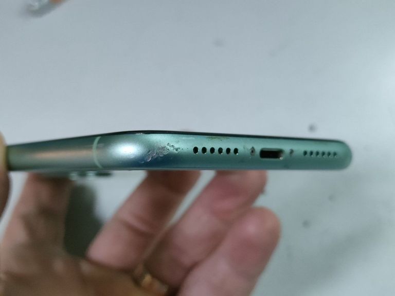 Розпродаж Apple iPhone 11 128GB Black (MWLE2), продавець Техноскарб