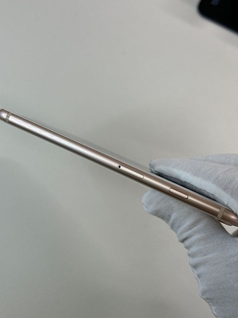 Apple iphone 8 plus 64gb Код:01-200797123. Зображення 15