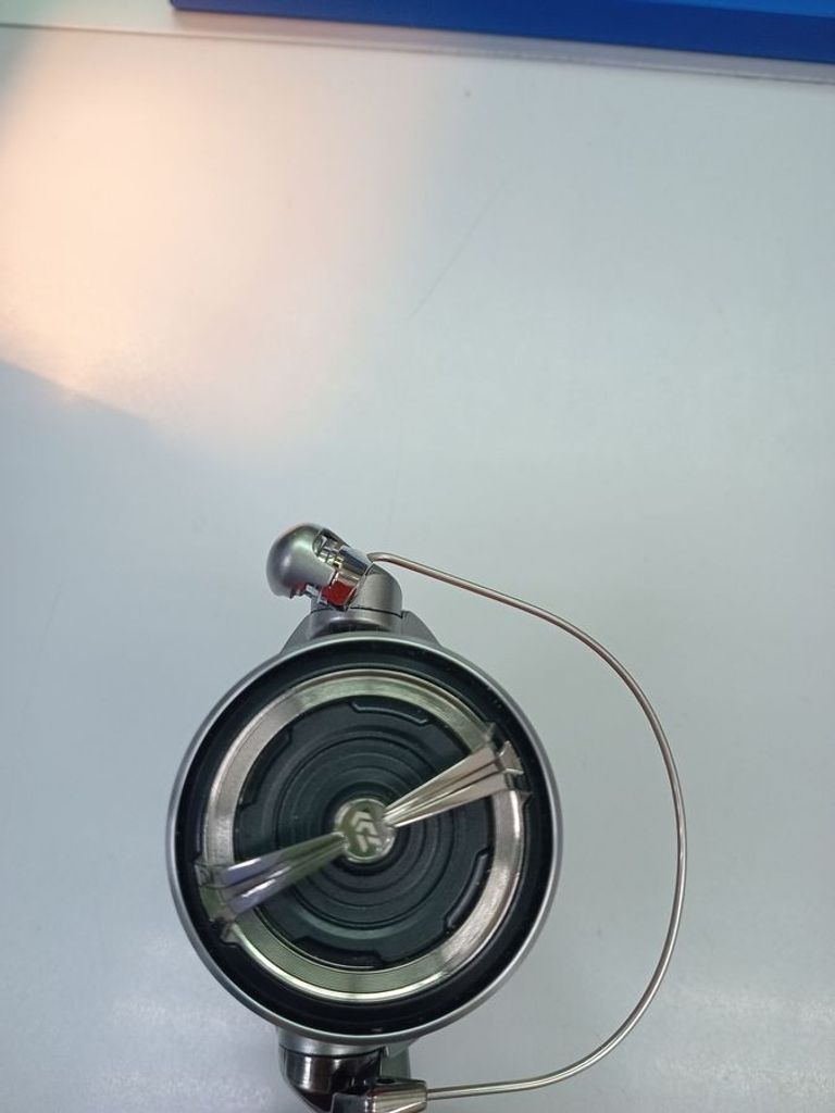 Дешиво Daiwa Exceler 4000 с ломбарда