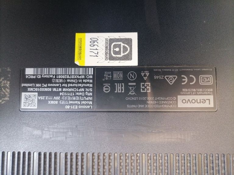 Купить Lenovo 13/core i3 6006u ddr3/8gb ddr3/hdd *відсутній/ssd 128 gb/*інтегрована Б/У