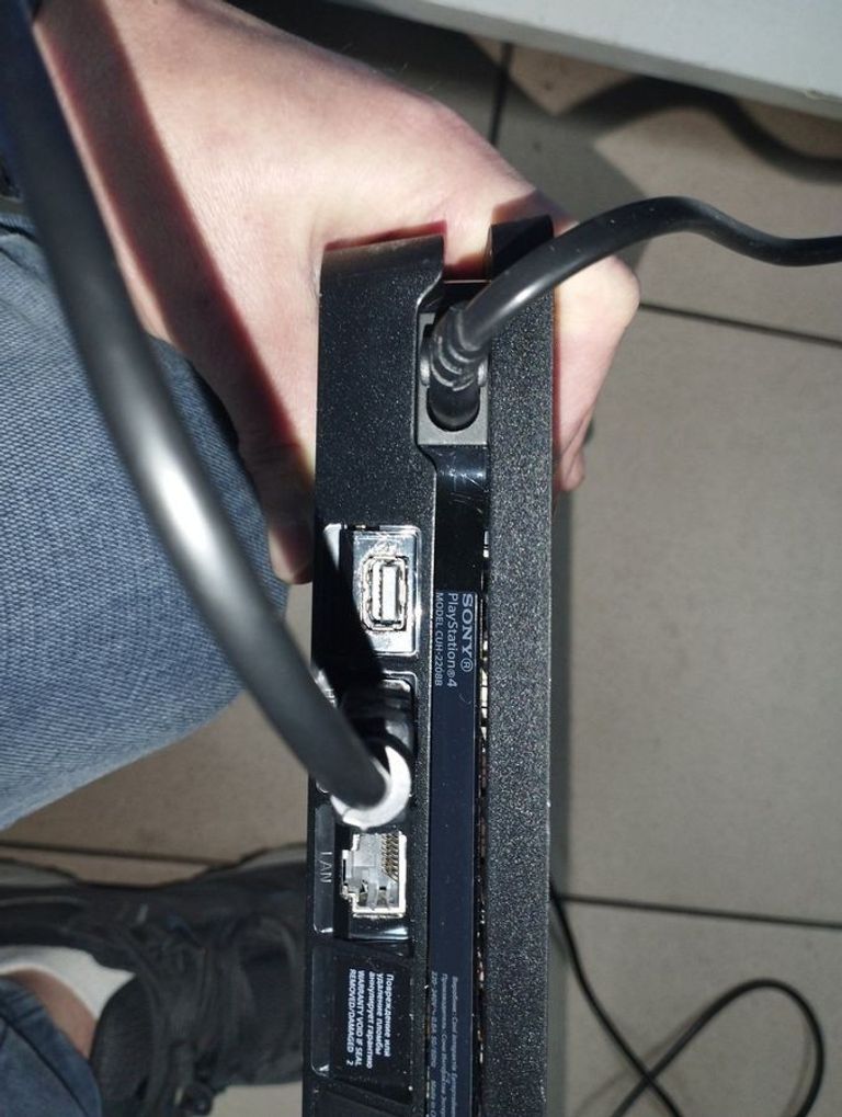 Купити Sony playstation 4 slim 1tb Б/У