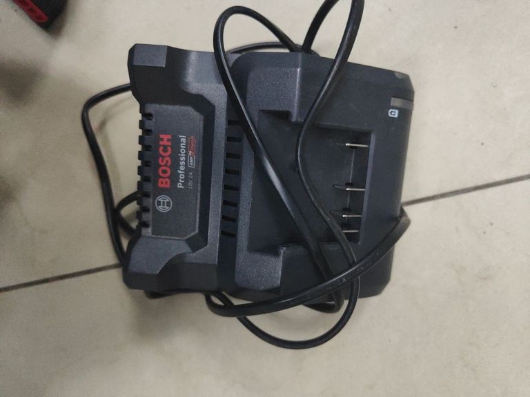 Розпродаж Bosch gsr 18v-50 1акб 2ah зп, продавець Техноскарб