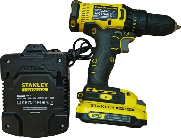 Объявление Stanley sfmcd700 1акб 2ah зп Б/У