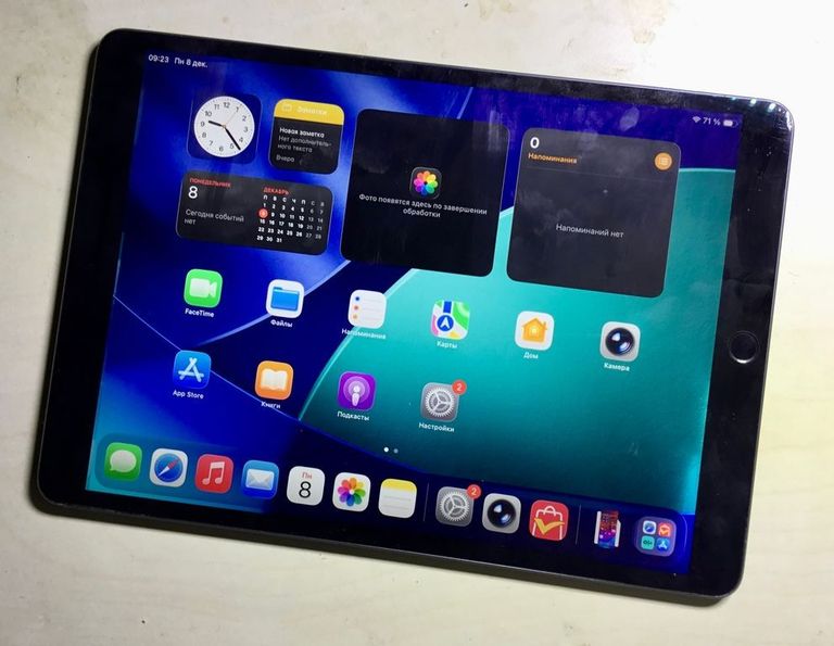 Купити Apple iPad Air 10.5” (3 Gen, 2019) Б/У