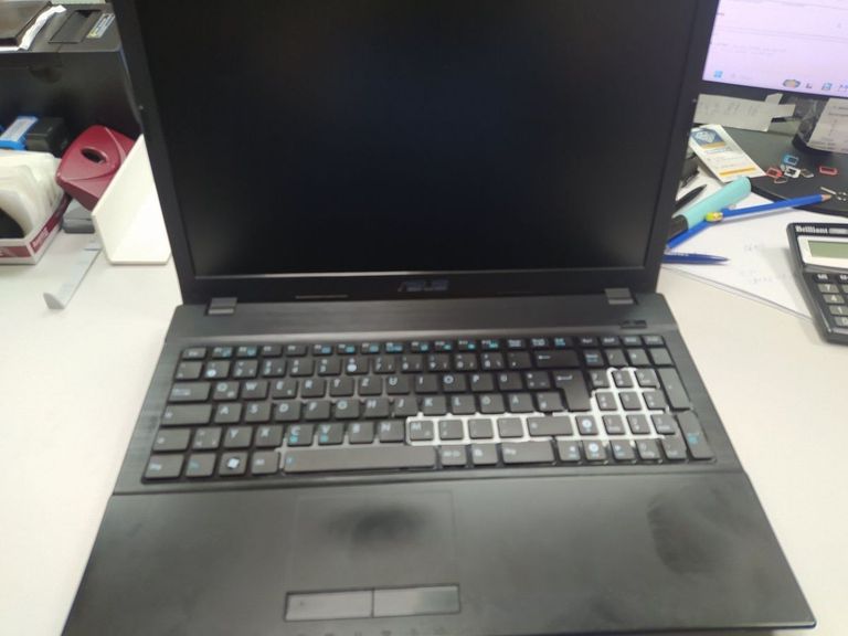 Купить Asus 15/core i5 2450m ddr3/12gb ddr3/hdd *відсутній/ssd 300 gb/*інтегрована Б/У