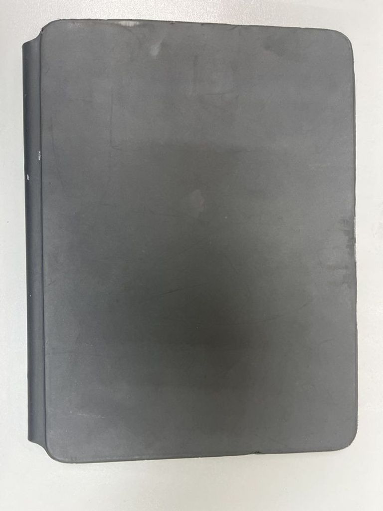 Дешиво Apple magic keyboard for ipad pro a2480 с ломбарда