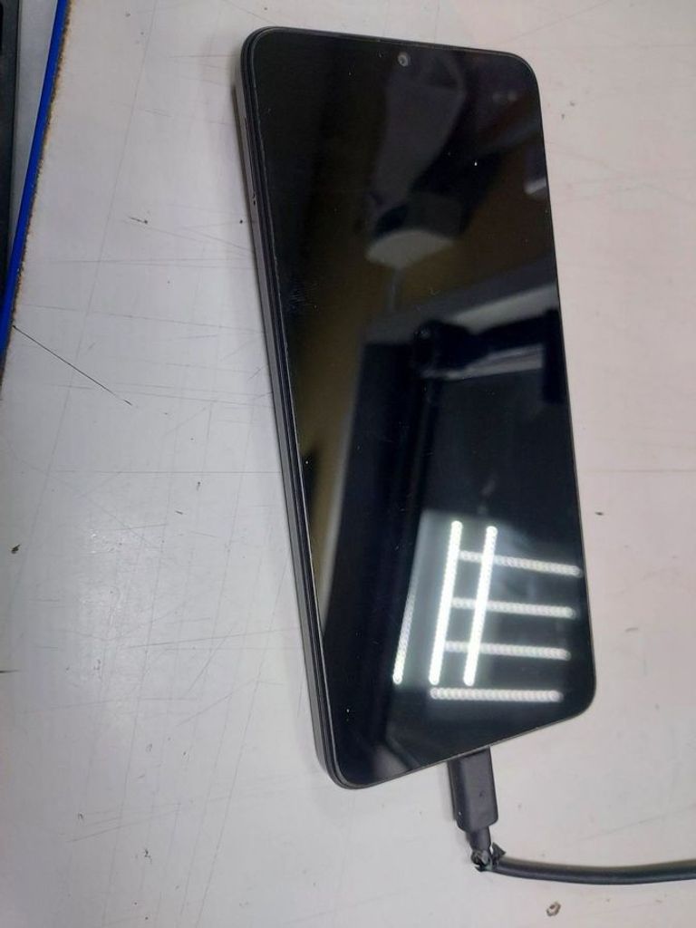 Купить Poco C61 4/128GB Green Б/У