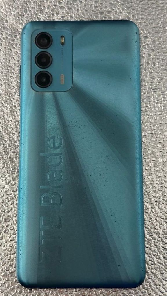 Дешиво Zte blade v40 vita 6/128gb с ломбарда