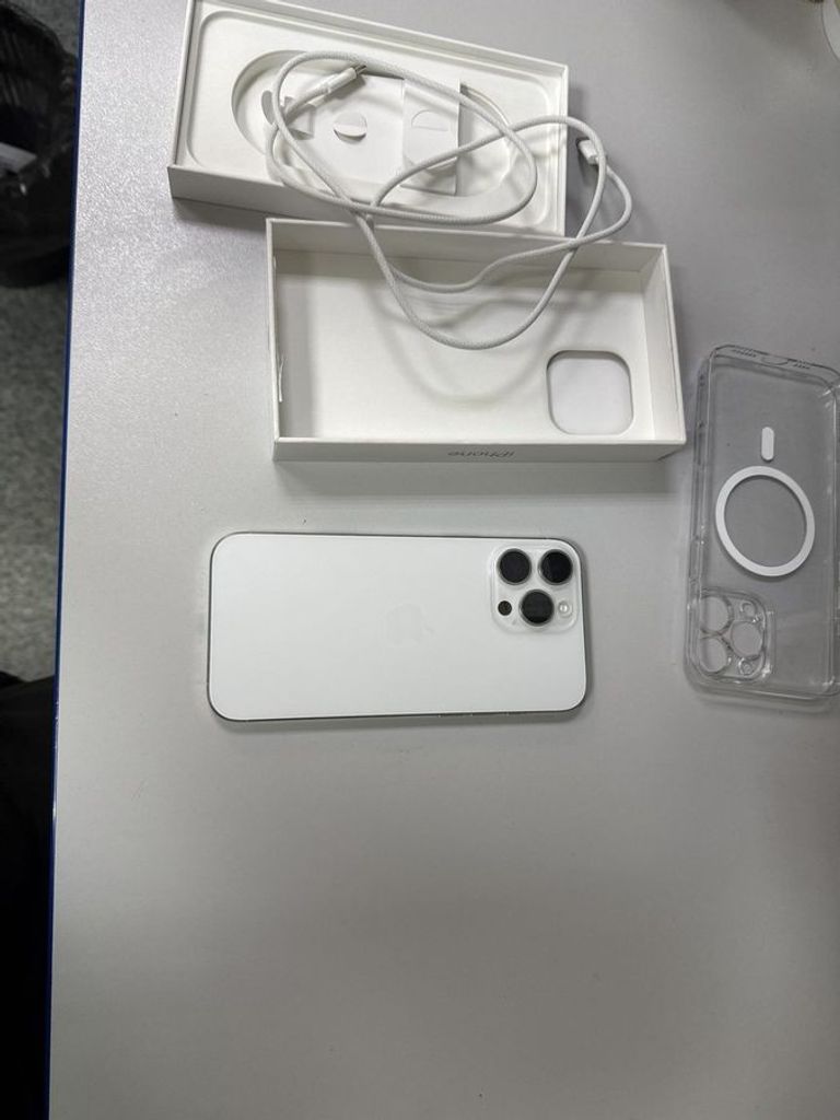 Apple iphone 16 pro max 256gb Код:01-200833264. Зображення 5