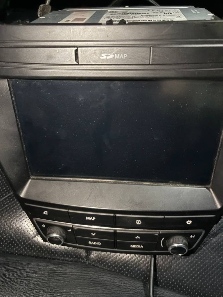 Объявление Abyss Audio Штатная магнитола для Hyundai Santa Fe 2013-2014 (P9E-SANF13) Б/У