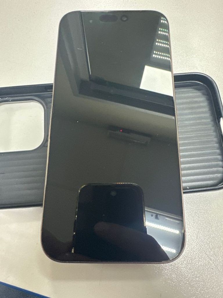 Купить Apple iphone 16 pro max 256gb Б/У