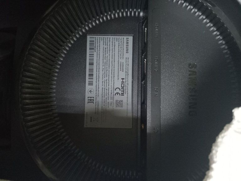 Дешиво Samsung odyssey gaming crg5 lc24rg50f с ломбарда