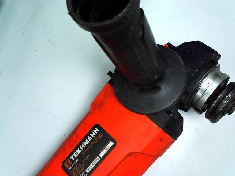 Дешиво Tekhmann TAG-18/2200 с ломбарда