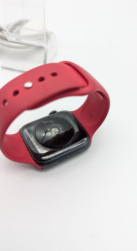 Apple watch se gps 44mm aluminum case Код:01-200891855. Изображение 6