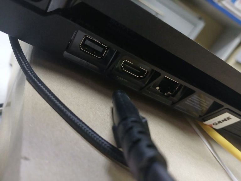 Объявление  Sony PlayStation 4 Slim 1TB Black Б/У