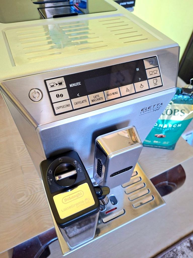 Delonghi ECAM 45.760.W Eletta Cappuccino TOP Код:null. Изображение 5