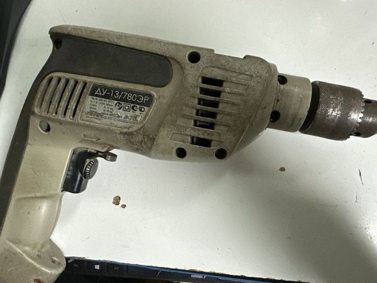 Купити Интерскол ДУ-13/780ЭР Б/У