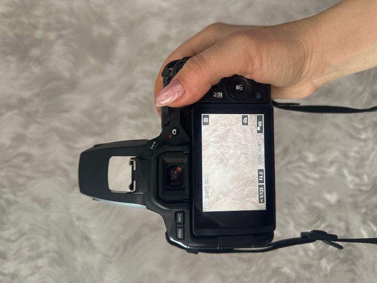 Canon EOS 250D kit (18-55mm) EF-S IS STM (3454C007) Код:null. Изображение 7