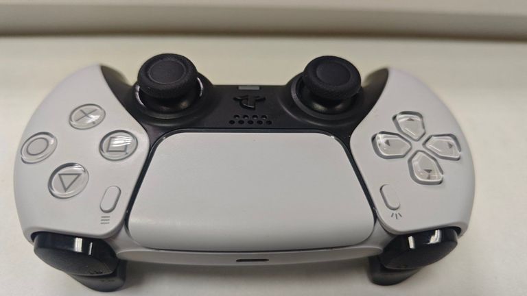 Оголошення Sony DualSense Black Б/У