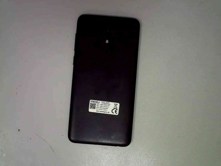 Дешиво Meizu M8 lite 3/32GB Black с ломбарда