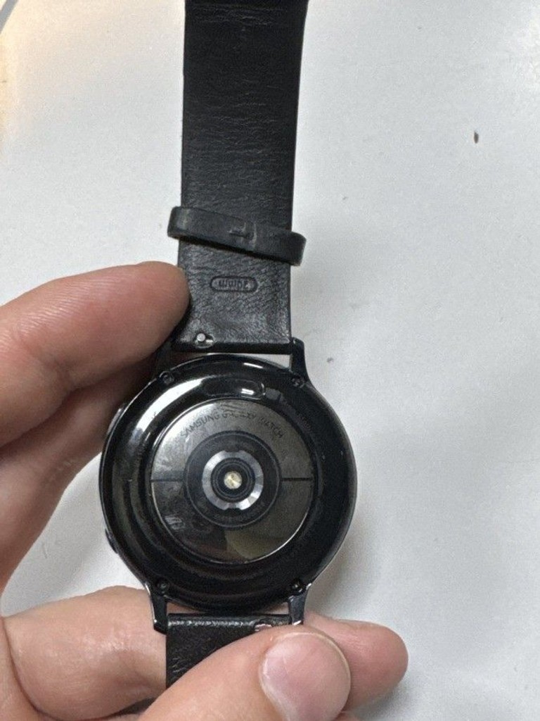 Дешиво Samsung galaxy watch active 2 44mm lte с ломбарда