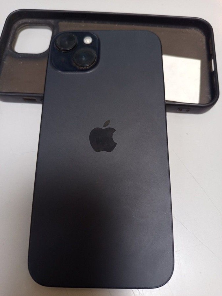 Объявление Apple iphone 15 plus 128gb esim Б/У