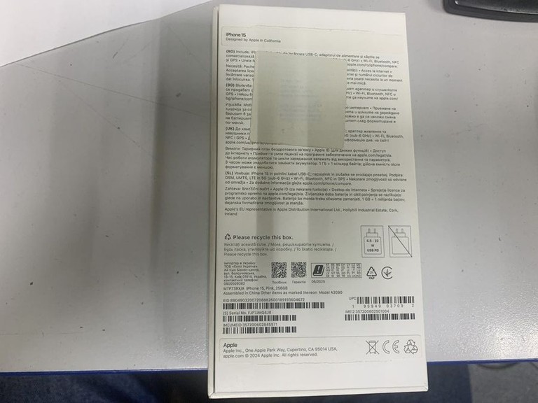 Apple iPhone 15 256GB Green Код:01-200954486. Зображення 5