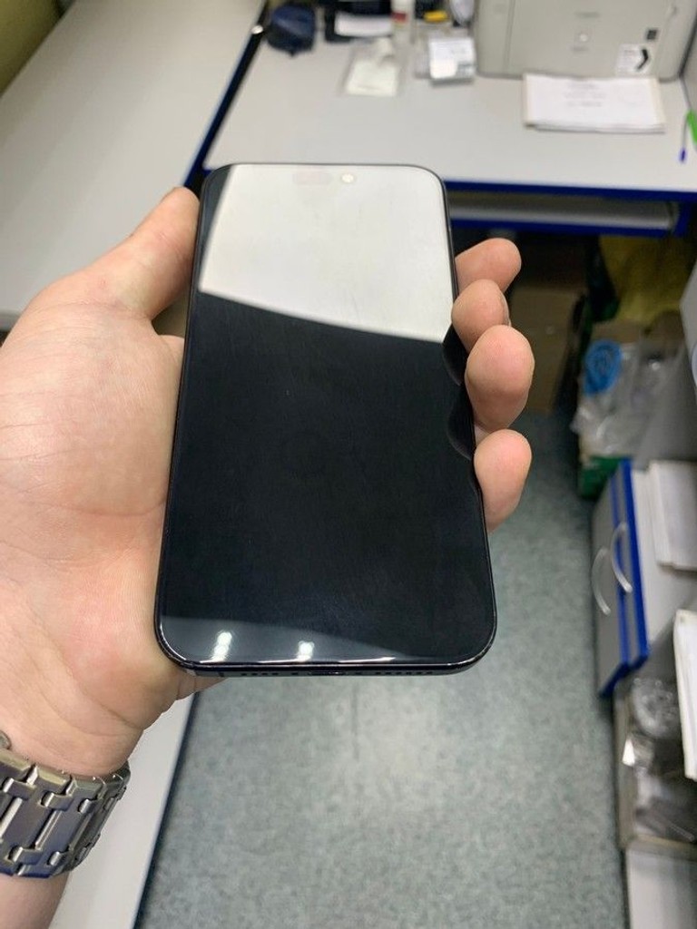 Купити Apple iphone 15 pro max 256gb esim Б/У