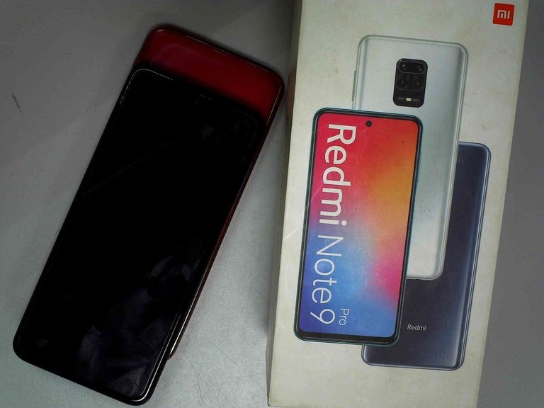 Дешево Xiaomi redmi note 9 pro 6/64gb з ломбарду